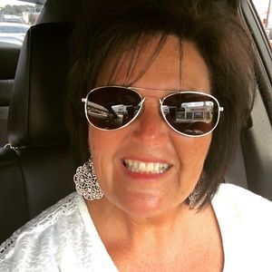 Meet your Posher, Trina